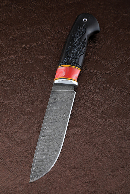Нож Легион-2 дамаск черный граб резной акрил красный