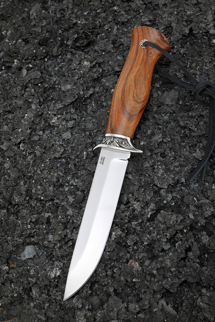 Нож Пехотинец M390 мельхиор железное дерево